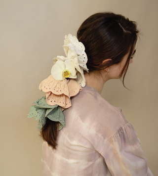 Relevé Scrunchie