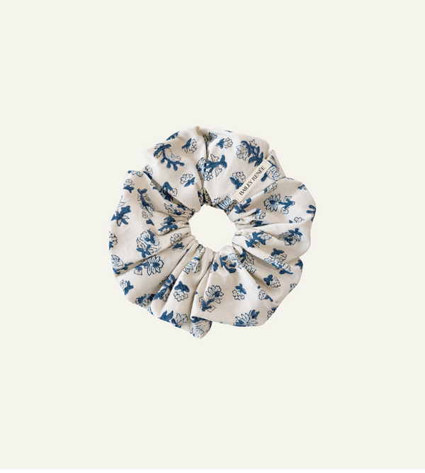 Bloom Scrunchie - Moonflower