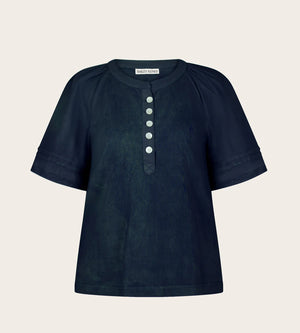 Diem Henley